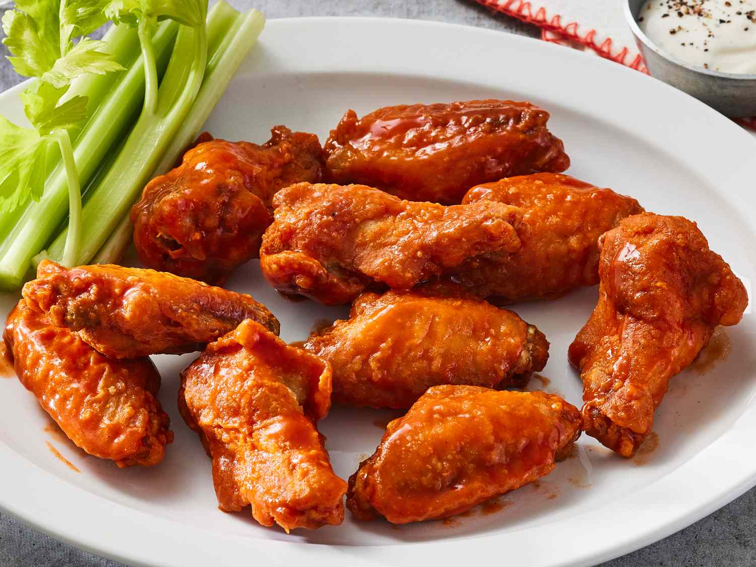 241152-fried-chicken-wings-ddmfs-hero-3x4-1260-d37ffaac793c4db7a4ced4ab24a5d2ee